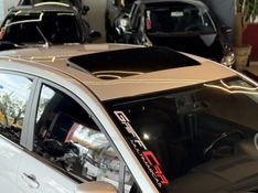 NISSAN TIIDA 1.8 SL 16V 2010/2011 GRIFFCAR MULTIMARCAS DOIS IRMÃOS / Carros no Vale