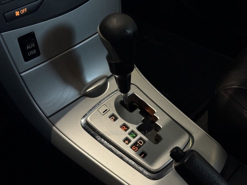 TOYOTA COROLLA 2.0 XRS 16V 2012/2013 GRIFFCAR MULTIMARCAS DOIS IRMÃOS / Carros no Vale