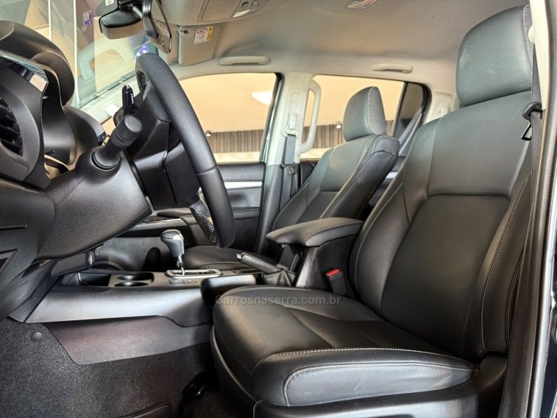 TOYOTA HILUX 2.8 SRX PLUS 4X4 CD TURBO 2024/2024 GRIFFCAR MULTIMARCAS DOIS IRMÃOS / Carros no Vale