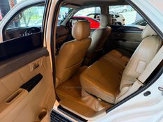 TOYOTA HILUX SW4 3.0 SRV 4X4 16V TURBO INTERCOOLER 2013/2013 GRIFFCAR MULTIMARCAS DOIS IRMÃOS / Carros no Vale