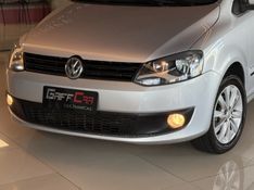 VOLKSWAGEN FOX 1.6 MI PRIME 8V 2010/2011 GRIFFCAR MULTIMARCAS DOIS IRMÃOS / Carros no Vale