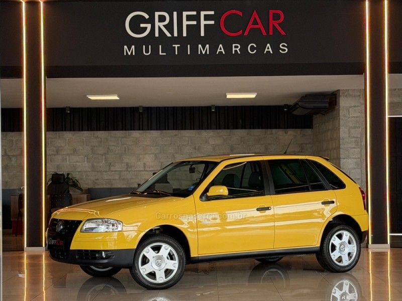 VOLKSWAGEN GOL 1.6 MI COPA 8V G.IV 2006/2006 GRIFFCAR MULTIMARCAS DOIS IRMÃOS / Carros no Vale