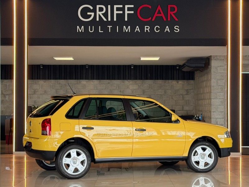 VOLKSWAGEN GOL 1.6 MI COPA 8V G.IV 2006/2006 GRIFFCAR MULTIMARCAS DOIS IRMÃOS / Carros no Vale