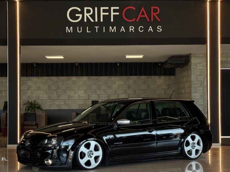 VOLKSWAGEN GOLF 1.6 MI SPORTLINE 8V 2013/2013 GRIFFCAR MULTIMARCAS DOIS IRMÃOS / Carros no Vale