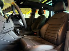 VOLKSWAGEN TAOS 1.4 16V HIGHLINE TSI 2022/2022 GRIFFCAR MULTIMARCAS DOIS IRMÃOS / Carros no Vale