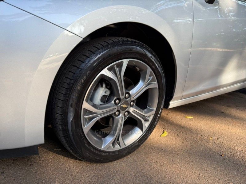 CHEVROLET CRUZE 1.4 PREMIER SPORT6 16V TURBO 2020/2020 KASPER VEÍCULOS DOIS IRMÃOS / Carros no Vale