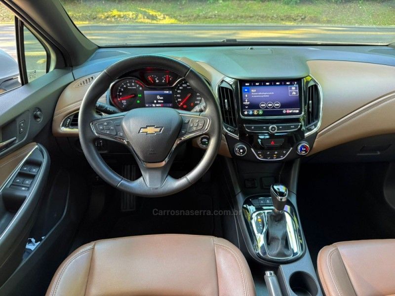 CHEVROLET CRUZE 1.4 PREMIER SPORT6 16V TURBO 2020/2020 KASPER VEÍCULOS DOIS IRMÃOS / Carros no Vale