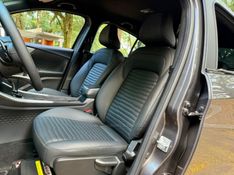 FIAT FASTBACK 1.0 TURBO 200 IMPETUS HIBRÍDO 2025/2025 KASPER VEÍCULOS DOIS IRMÃOS / Carros no Vale