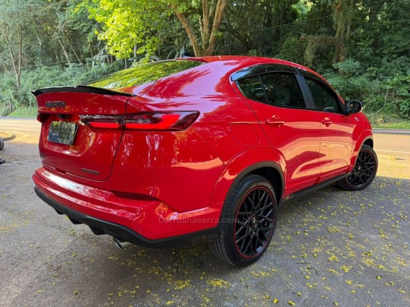 FIAT FASTBACK 1.3 ABARTH 270 TURBO 2023/2024 KASPER VEÍCULOS DOIS IRMÃOS / Carros no Vale FIAT FASTBACK 1.3 ABARTH 270 TURBO 2023/2024 KASPER VEÍCULOS DOIS IRMÃOS / Carros no Vale