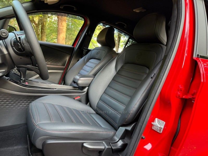 FIAT FASTBACK 1.3 ABARTH 270 TURBO 2023/2024 KASPER VEÍCULOS DOIS IRMÃOS / Carros no Vale FIAT FASTBACK 1.3 ABARTH 270 TURBO 2023/2024 KASPER VEÍCULOS DOIS IRMÃOS / Carros no Vale