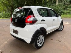 FIAT MOBI 1.0 8V EVO LIKE 2022/2023 KASPER VEÍCULOS DOIS IRMÃOS / Carros no Vale