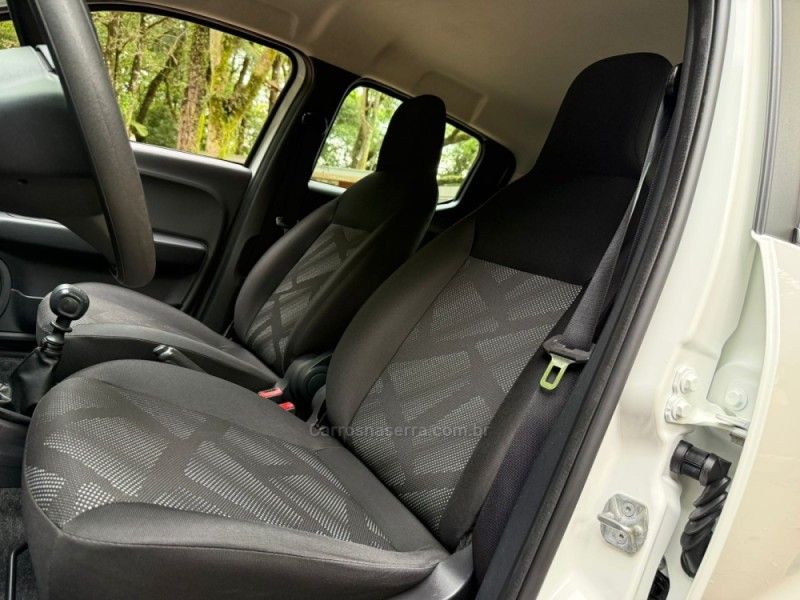 FIAT MOBI 1.0 8V EVO LIKE 2022/2023 KASPER VEÍCULOS DOIS IRMÃOS / Carros no Vale