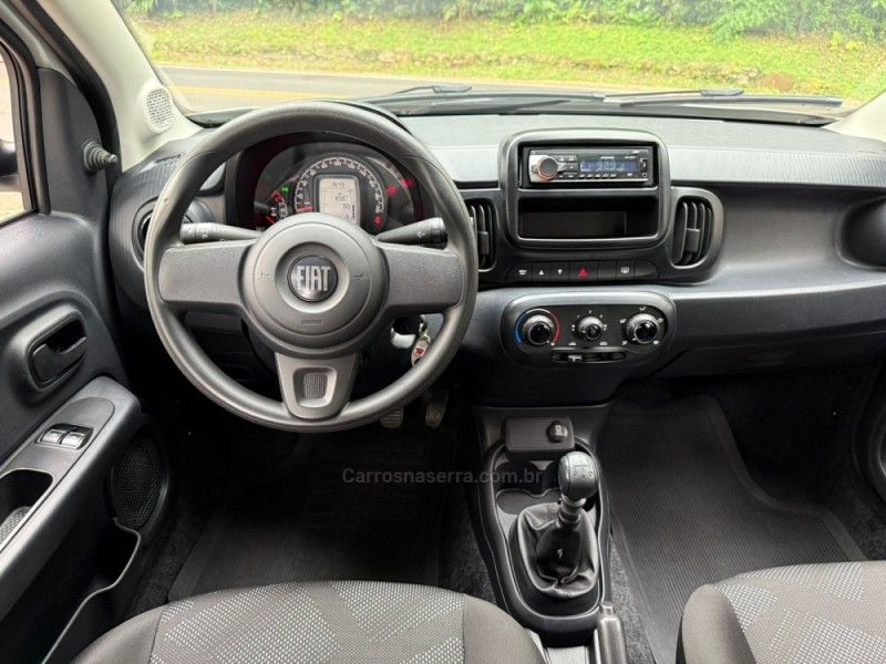 FIAT MOBI 1.0 8V EVO LIKE 2022/2023 KASPER VEÍCULOS DOIS IRMÃOS / Carros no Vale