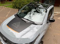 FIAT MOBI 1.0 TREKKING 8V 2022/2023 KASPER VEÍCULOS DOIS IRMÃOS / Carros no Vale