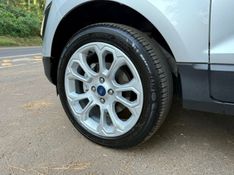 FORD ECOSPORT 2.0 TITANIUM 16V 2018/2019 KASPER VEÍCULOS DOIS IRMÃOS / Carros no Vale