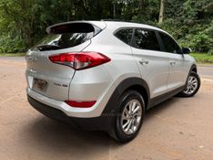 HYUNDAI TUCSON 1.6 GLS TURBO 2017/2018 KASPER VEÍCULOS DOIS IRMÃOS / Carros no Vale