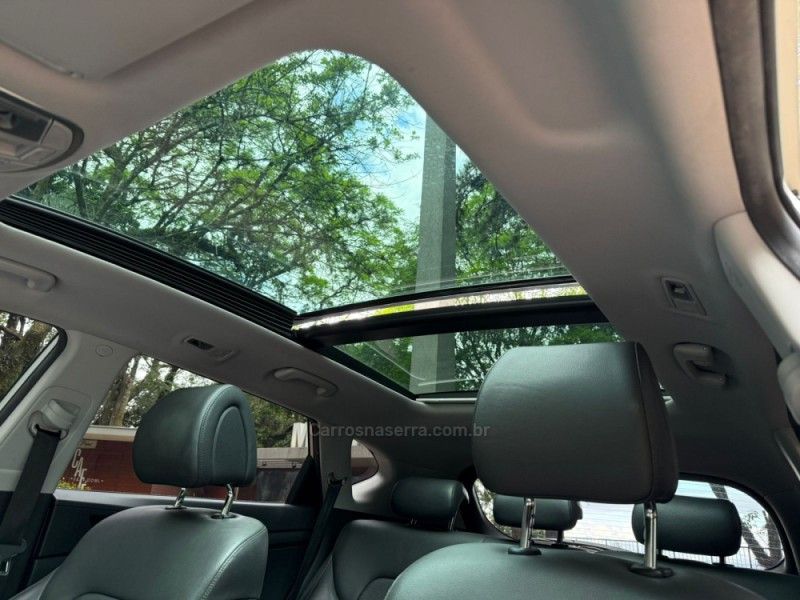 HYUNDAI TUCSON 1.6 GLS TURBO 2017/2018 KASPER VEÍCULOS DOIS IRMÃOS / Carros no Vale