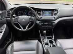 HYUNDAI TUCSON 1.6 GLS TURBO 2017/2018 KASPER VEÍCULOS DOIS IRMÃOS / Carros no Vale