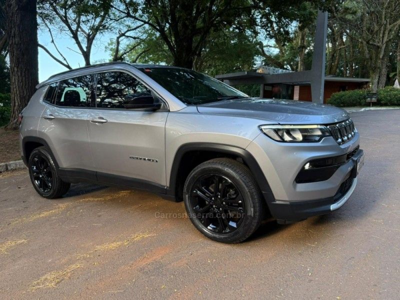 JEEP COMPASS 1.3 LONGITUDE T270 16V TURBO 2024/2024 KASPER VEÍCULOS DOIS IRMÃOS / Carros no Vale JEEP COMPASS 1.3 LONGITUDE T270 16V TURBO 2024/2024 KASPER VEÍCULOS DOIS IRMÃOS / Carros no Vale