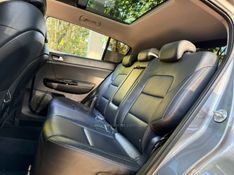 KIA SPORTAGE 2.0 EX2 4X2 16V 2016/2017 KASPER VEÍCULOS DOIS IRMÃOS / Carros no Vale