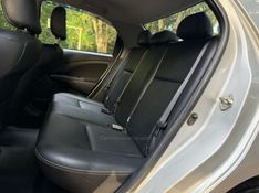 TOYOTA ETIOS 1.5 XLS SEDAN 16V 2017/2018 KASPER VEÍCULOS DOIS IRMÃOS / Carros no Vale