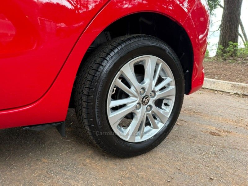 TOYOTA YARIS 1.3 16V XL MULTIDRIVE16 2018/2019 KASPER VEÍCULOS DOIS IRMÃOS / Carros no Vale TOYOTA YARIS 1.3 16V XL MULTIDRIVE16 2018/2019 KASPER VEÍCULOS DOIS IRMÃOS / Carros no Vale