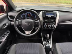 TOYOTA YARIS 1.3 16V XL MULTIDRIVE16 2018/2019 KASPER VEÍCULOS DOIS IRMÃOS / Carros no Vale