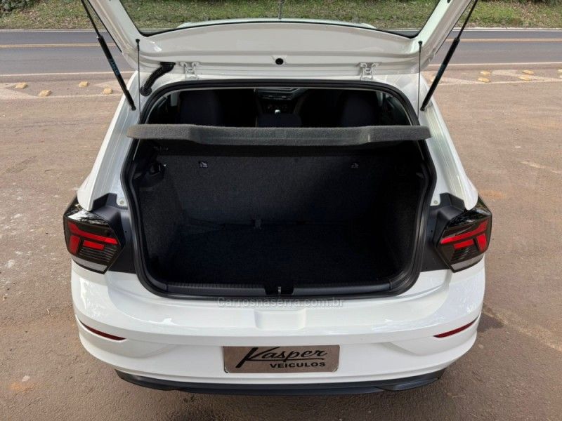 VOLKSWAGEN POLO 1.0MPI TOTAL 2023/2024 KASPER VEÍCULOS DOIS IRMÃOS / Carros no Vale VOLKSWAGEN POLO 1.0MPI TOTAL 2023/2024 KASPER VEÍCULOS DOIS IRMÃOS / Carros no Vale