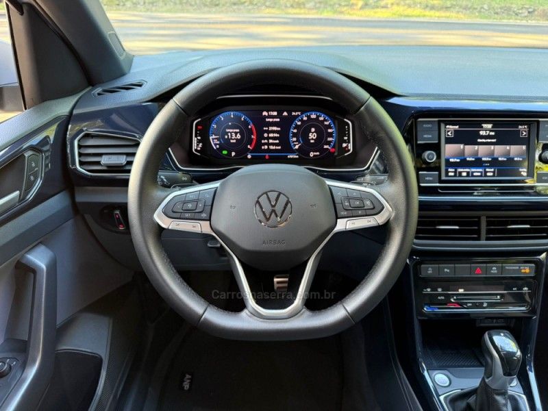 VOLKSWAGEN T-CROSS 1.0 COMFORTLINE TSI 2022/2023 KASPER VEÍCULOS DOIS IRMÃOS / Carros no Vale VOLKSWAGEN T-CROSS 1.0 COMFORTLINE TSI 2022/2023 KASPER VEÍCULOS DOIS IRMÃOS / Carros no Vale