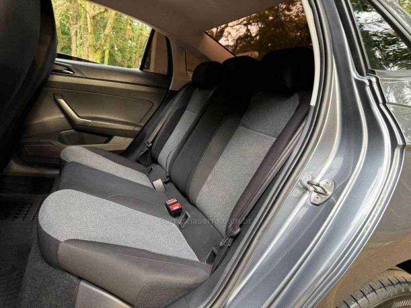 VOLKSWAGEN VIRTUS 1.0 TSI 2023/2024 KASPER VEÍCULOS DOIS IRMÃOS / Carros no Vale