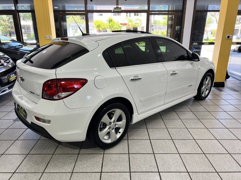 CHEVROLET CRUZE 1.8 LTZ SPORT6 16V 2014/2014 PRIME MULTIMARCAS CAXIAS DO SUL / Carros no Vale CHEVROLET CRUZE 1.8 LTZ SPORT6 16V 2014/2014 PRIME MULTIMARCAS CAXIAS DO SUL / Carros no Vale