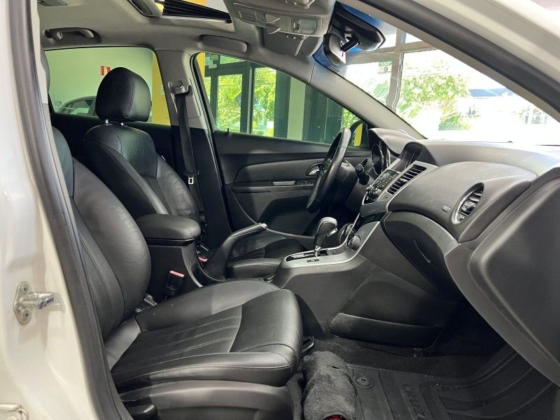 CHEVROLET CRUZE 1.8 LTZ SPORT6 16V 2014/2014 PRIME MULTIMARCAS CAXIAS DO SUL / Carros no Vale CHEVROLET CRUZE 1.8 LTZ SPORT6 16V 2014/2014 PRIME MULTIMARCAS CAXIAS DO SUL / Carros no Vale