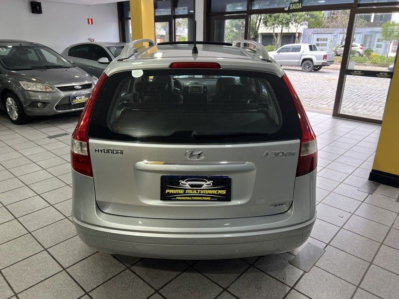 HYUNDAI I30 CW 2.0 MPFI GLS 16V 2011/2011 PRIME MULTIMARCAS CAXIAS DO SUL / Carros no Vale HYUNDAI I30 CW 2.0 MPFI GLS 16V 2011/2011 PRIME MULTIMARCAS CAXIAS DO SUL / Carros no Vale
