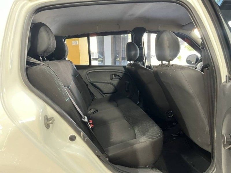 RENAULT CLIO 1.0 EXPRESSION 16V 2015/2016 PRIME MULTIMARCAS CAXIAS DO SUL / Carros no Vale RENAULT CLIO 1.0 EXPRESSION 16V 2015/2016 PRIME MULTIMARCAS CAXIAS DO SUL / Carros no Vale