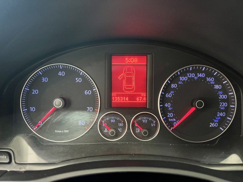 VOLKSWAGEN JETTA 2.5 I 20V 170CV TIPTRONIC 2008/2008 PRIME MULTIMARCAS CAXIAS DO SUL / Carros no Vale VOLKSWAGEN JETTA 2.5 I 20V 170CV TIPTRONIC 2008/2008 PRIME MULTIMARCAS CAXIAS DO SUL / Carros no Vale