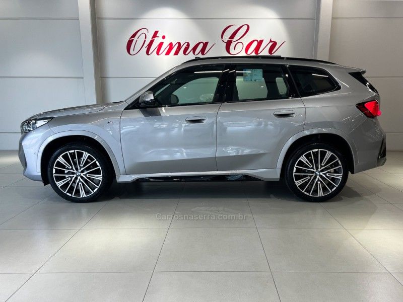 BMW X1 2.0 SDRIVE20I M SPORT 16V TURBO 2025/2026 ÓTIMA CAR FLORES DA CUNHA / Carros no Vale BMW X1 2.0 SDRIVE20I M SPORT 16V TURBO 2025/2026 ÓTIMA CAR FLORES DA CUNHA / Carros no Vale