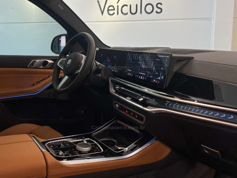 BMW X5 3.0 XDRIVE50E TURBO M SPORT HÍBRIDO 2025/2026 ÓTIMA CAR FLORES DA CUNHA / Carros no Vale BMW X5 3.0 XDRIVE50E TURBO M SPORT HÍBRIDO 2025/2026 ÓTIMA CAR FLORES DA CUNHA / Carros no Vale