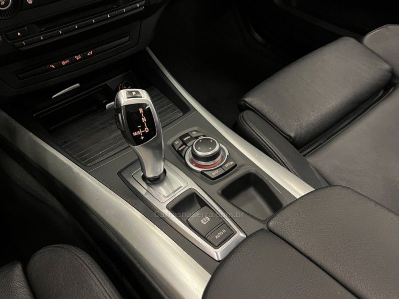 BMW X5 4.4 4X4 50I SPORT V8 32V 2011/2011 ÓTIMA CAR FLORES DA CUNHA / Carros no Vale