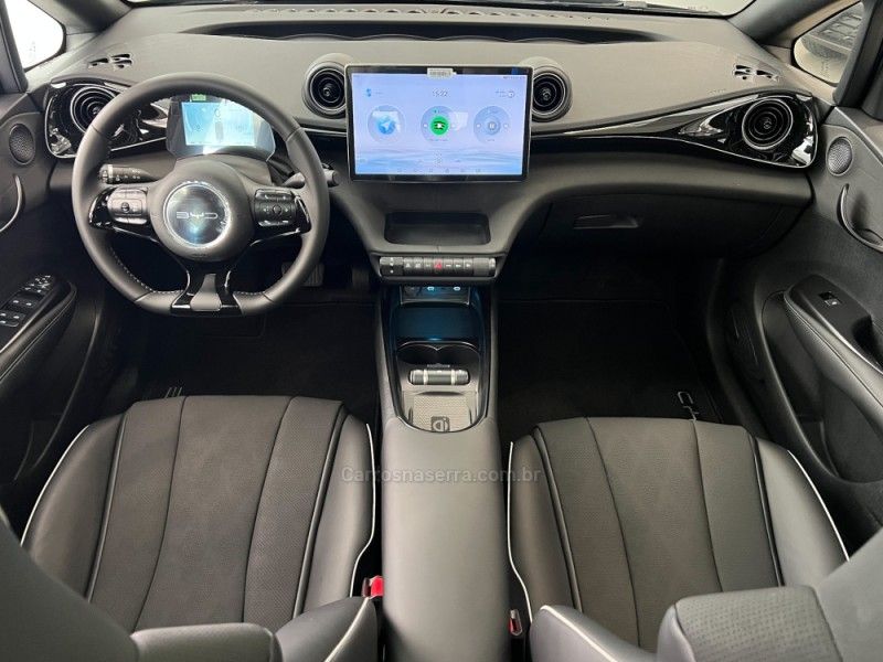 BYD DOLPHIN PLUS ELÉTRICO 2024/2025 ÓTIMA CAR FLORES DA CUNHA / Carros no Vale