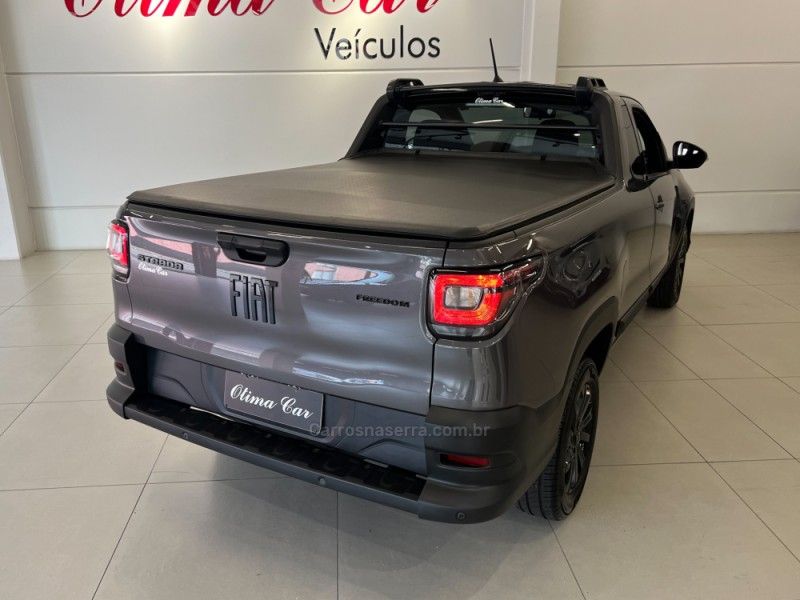 FIAT STRADA 1.3 FREEDOM PLUS CS 8V 2023/2023 ÓTIMA CAR FLORES DA CUNHA / Carros no Vale