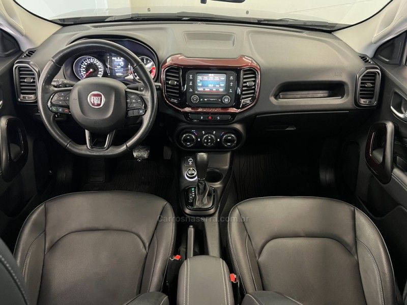 FIAT TORO 2.0 16V TURBO FREEDOM 4WD AT9 2019/2019 ÓTIMA CAR FLORES DA CUNHA / Carros no Vale