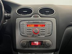 FORD FOCUS 2.0 GLX SEDAN 16V 2011/2012 ÓTIMA CAR FLORES DA CUNHA / Carros no Vale