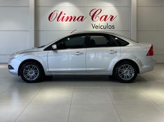 FORD FOCUS 2.0 GLX SEDAN 16V 2011/2012 ÓTIMA CAR FLORES DA CUNHA / Carros no Vale