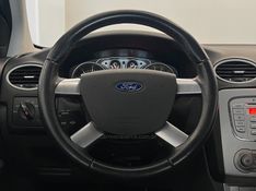 FORD FOCUS 2.0 GLX SEDAN 16V 2011/2012 ÓTIMA CAR FLORES DA CUNHA / Carros no Vale
