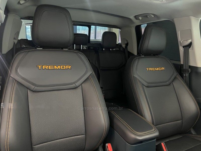 FORD MAVERICK 2.0 TREMOR TURBO 16V 2025/2025 ÓTIMA CAR FLORES DA CUNHA / Carros no Vale FORD MAVERICK 2.0 TREMOR TURBO 16V 2025/2025 ÓTIMA CAR FLORES DA CUNHA / Carros no Vale