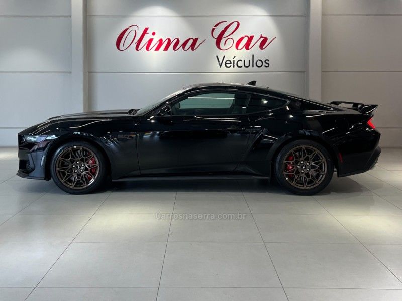 FORD MUSTANG 5.0 GT V8 2025/2025 ÓTIMA CAR FLORES DA CUNHA / Carros no Vale