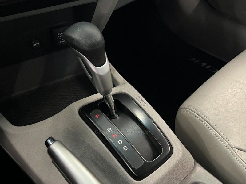 HONDA CIVIC 2.0 LXR 16V 2014/2014 ÓTIMA CAR FLORES DA CUNHA / Carros no Vale