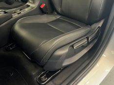 HONDA HR-V 1.8 16V EXL 2025/2026 ÓTIMA CAR FLORES DA CUNHA / Carros no Vale