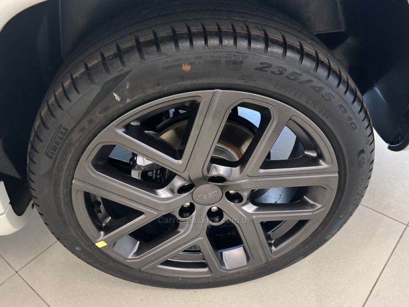 JEEP COMPASS 1.3 SERIE S T270 16V TURBO 2025/2026 ÓTIMA CAR FLORES DA CUNHA / Carros no Vale