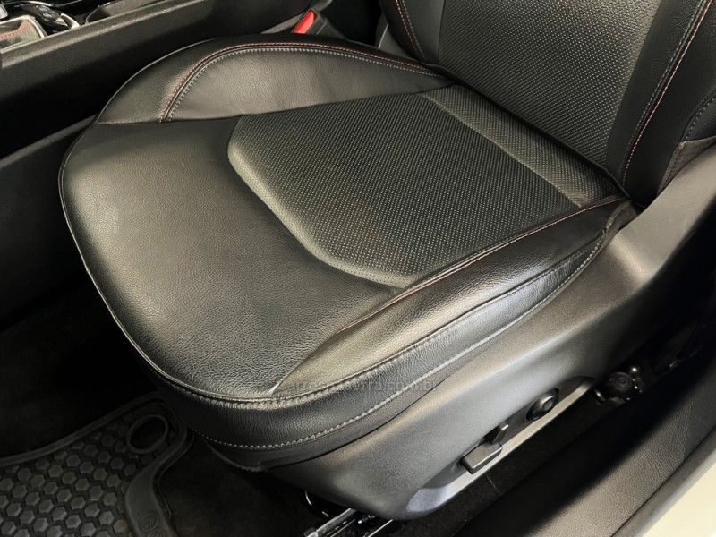 JEEP COMPASS 2.0 TRAILHAWK TD350 TURBO 4X4 2021/2022 ÓTIMA CAR FLORES DA CUNHA / Carros no Vale